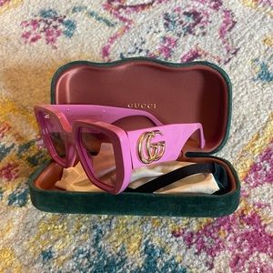 Gucci Pink Sunglasses with Gold Logo